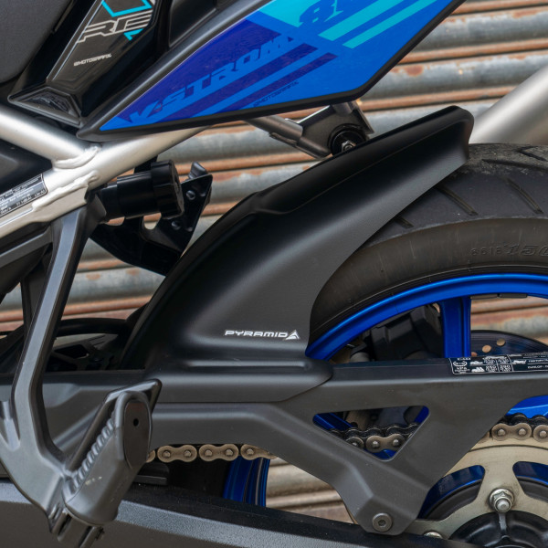 Pyramid Plastics Pyramid hugger | matte black | suzuki v-strom 800 re 2024>current